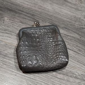 RARE Vintage Faux Croc Gray Leather Kisslock Coinpurse